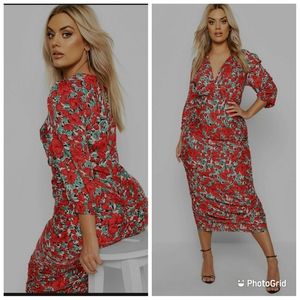 Brand new! Floral Dress by Boohoo